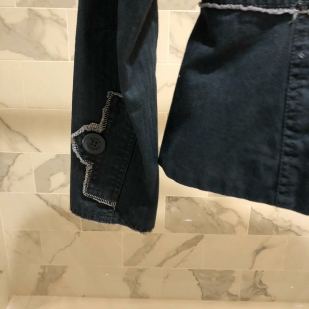 Jacket - Picture 3 of 6